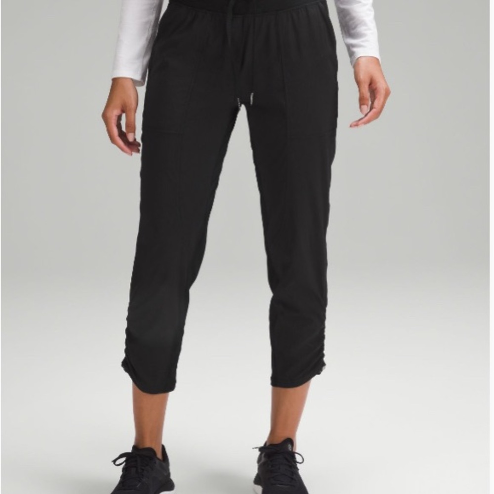 Lululemon Dance Studio Mid-Rise Cropped Pants
